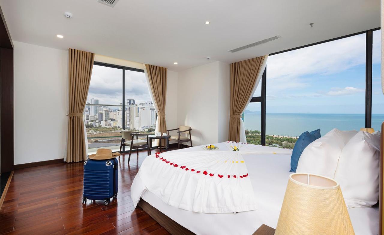 Miracle Luxury Nha Trang Otel Dış mekan fotoğraf