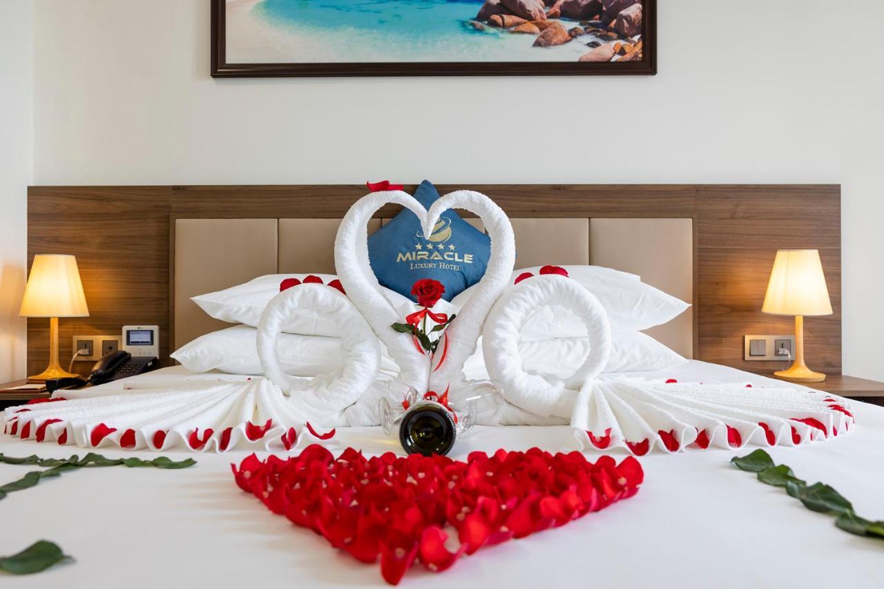 Miracle Luxury Nha Trang Otel Dış mekan fotoğraf
