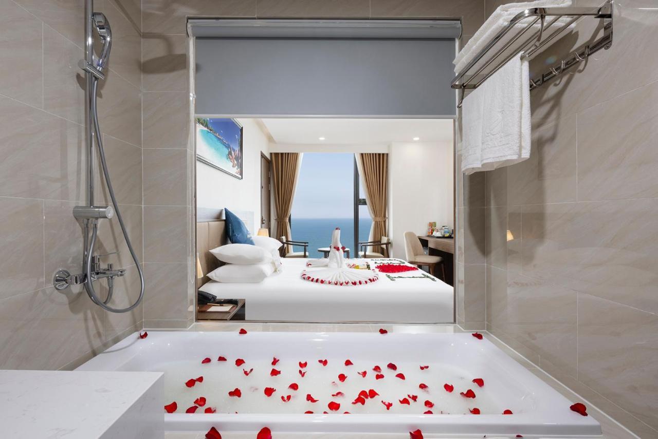 Miracle Luxury Nha Trang Otel Dış mekan fotoğraf