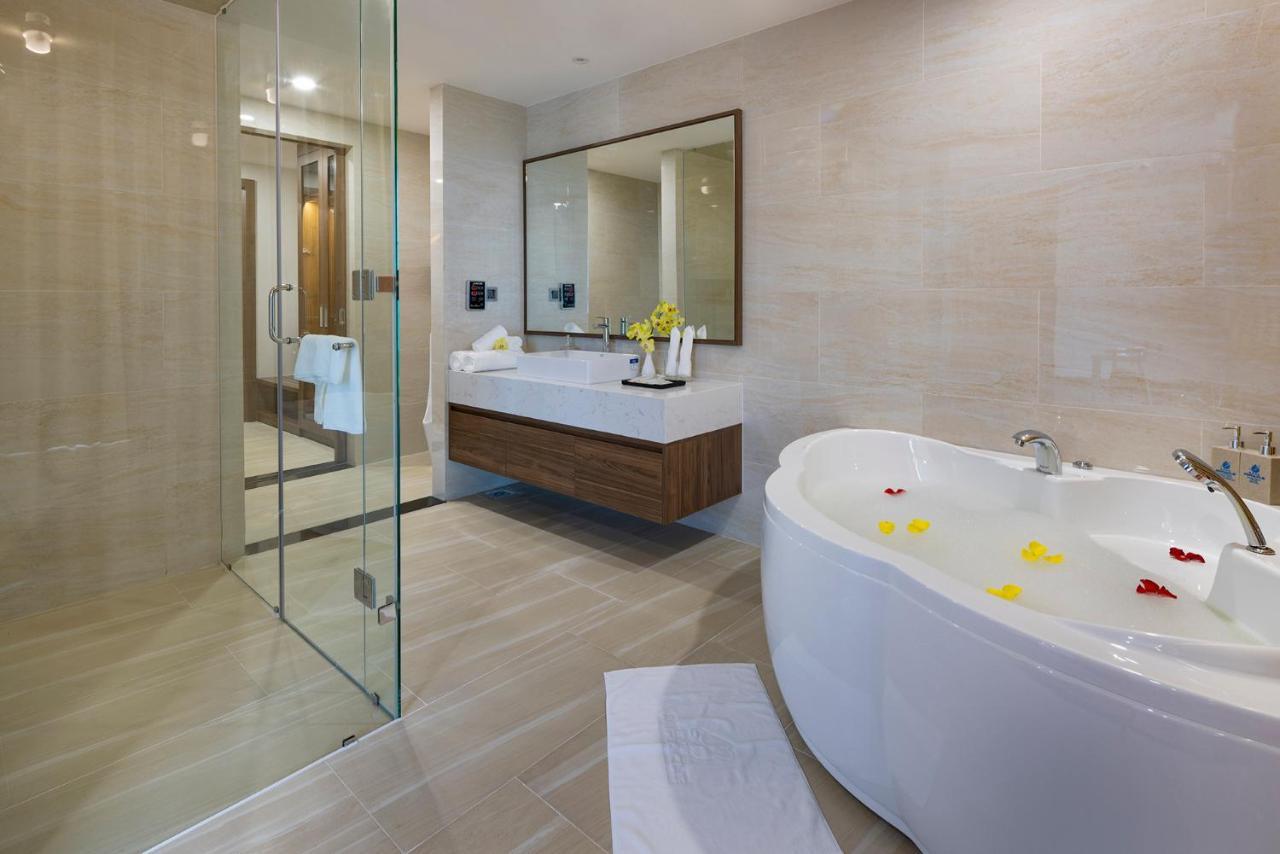 Miracle Luxury Nha Trang Otel Dış mekan fotoğraf
