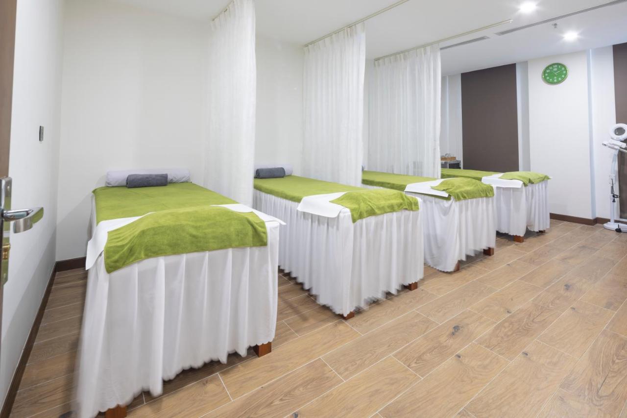 Miracle Luxury Nha Trang Otel Dış mekan fotoğraf