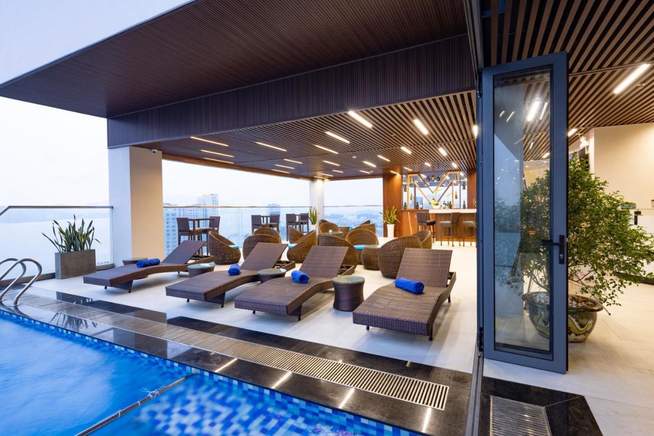 Miracle Luxury Nha Trang Otel Dış mekan fotoğraf
